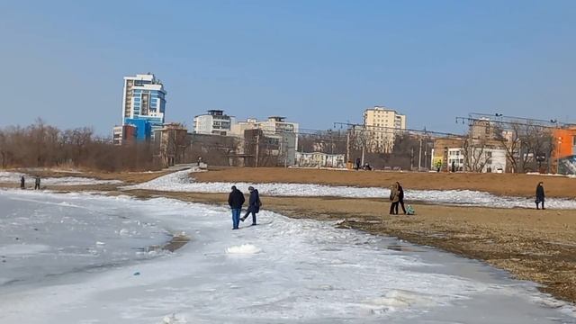 Пляж на Второй речке/Амурский залив/Владивосток/февраль2023/ смотреть онлайн