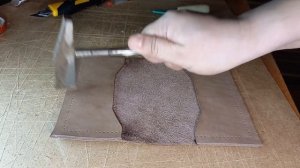 Обложка на паспорт из натуральной кожи своими руками. Гравировка по коже.