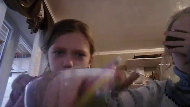 Три маркер !Лицо аперате? смотреть онлайн