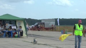 джип срт против ниссан гтр