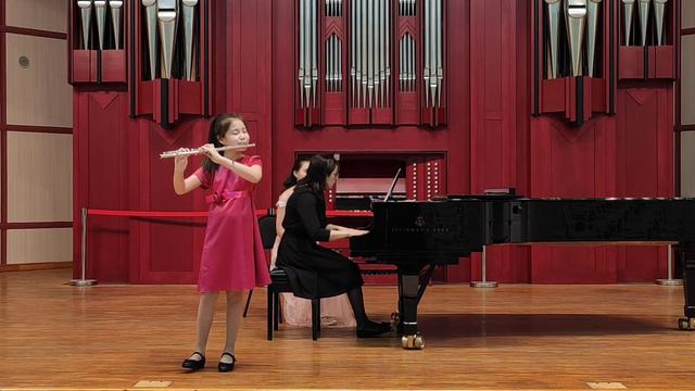 Мерей Бердибекова / 11 лет / школа КазНУИ смотреть онлайн