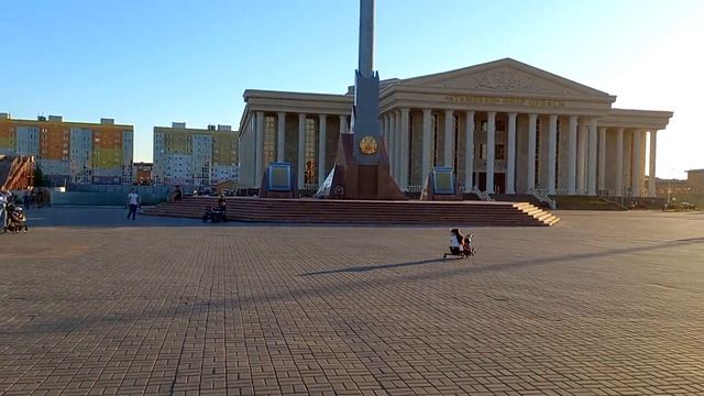 Главная Площадь Уральска с каждым годом всё лучше! Советуем посетить. июль 2022