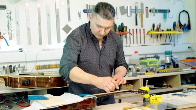 Установка анкера в укулеле. Ремонт укулеле. | Ремонт гитар | смотреть онлайн