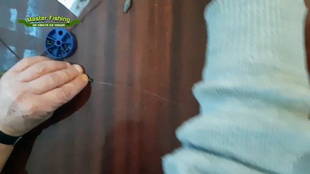 Оснастка зимней удочки для ловли плотвы смотреть онлайн