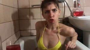 Ванная романтика однокласснице Лиды