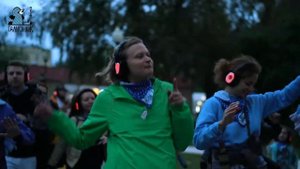 Тихая дискотека "Пой.Танцуй" в ЦПКиО им.М.Горького в поддержку Благотворительного Фонда "ГАЛЧОНОК".