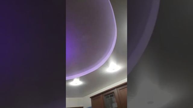 Видео отзыв натяжные потолки «Араскал» смотреть онлайн