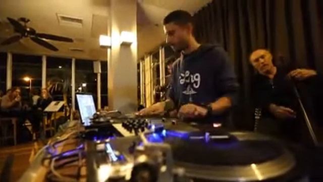 Bliss and DJ IZM performance at Zebu Bar+Grill for Luminosity Youth Summit 2014 смотреть онлайн