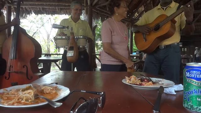 КУБА, кубинские песни в кафе