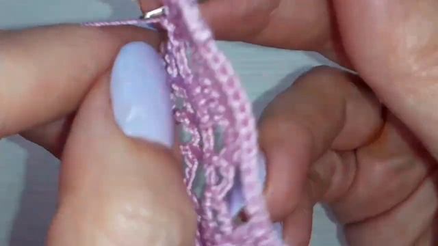 Кайма крючком. Ленточное кружево крючком.Beautiful ribbon lace crochet.English subtitles.
