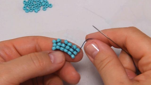 КАК СПЛЕСТИ ПЛОСКИЙ БРАСЛЕТ ИЗ БИСЕРА / HANDMADE FLAT BRACELET смотреть онлайн