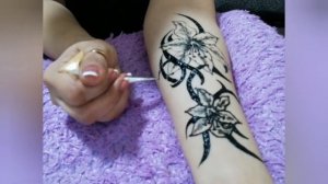 TRIBAL FLOWER TATTOO DESIGN // AMARYLLIS FLOWER TATTOO // MEHENDI / HENNA DESIGN // SATISFYING VIDE