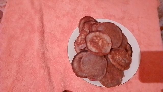 Овсяные оладьи с малиной. #оладьи #оладьирецепт #оладушки #pancake #pancakes #rasberry #rasberries