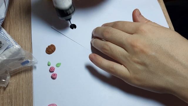 Процесс создания куколки кабошона из полимерной глины смотреть онлайн