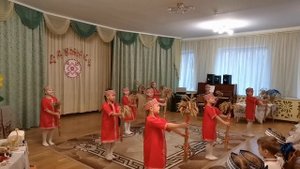 Танец с КОЛОСКАМИ