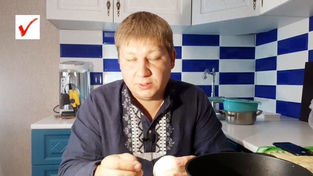Тушеная квашеная капуста со свининой в казане.