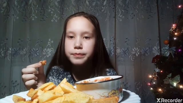 Первое видео|Мукбанг | Картошка фри и острый соус.| Хусик Мурсик| смотреть онлайн
