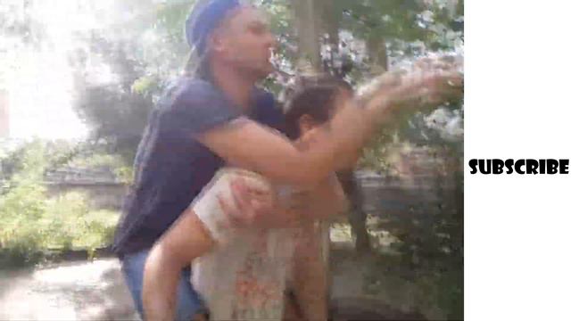 Скоро в Украине депутаты будут ездить именно так))) смотреть онлайн