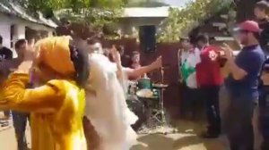 ТУЙ ДАР РОМИТ АРУС  АЙ МОШИН ГРЕХТ