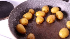 Каре ягненка на сковороде