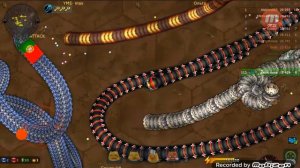 начало прохаждения игры «литл биг снейк»