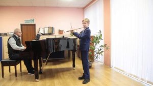 Беллинцани: Соната №5, Largo.