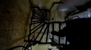 Когда делал, не думал что так получится?! КАК установить? Лестница из профильной трубы с перилами.