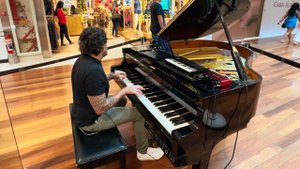 Metallica Nothing Else Matters (Piano Shopping Mall)