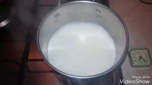 ВКУСНЕЙШАЯ ДОМАШНЯЯ СГУЩЕНКА ЗА 15 МИНУТ! смотреть онлайн