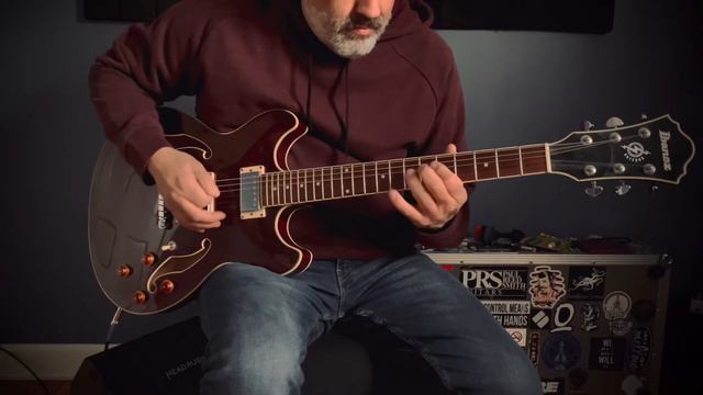 My favorite Ibanez guitar ! A semi hollow . смотреть онлайн