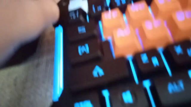 ОБЗОР НА МОЮ КЛАВИАТУРУ BLOODY B328 !!! смотреть онлайн