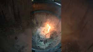 Разжигаем уголь Камадо с помощью брикетов для розжига Fire Up 2