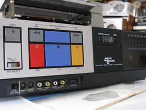JVC HR-7100U Video Cassette Recorder VHS Vintage-ЯПОНИЯ -1982-1983 ГОД ВИДЕОМАГНИТОФОН