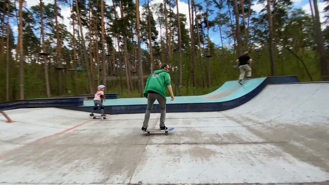 Влог с выезда скейтпарка Red Deck в парке "Раздолье"