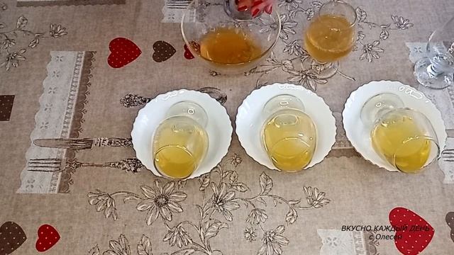 ЖЕЛЕ В БОКАЛЕ СЛОЯМИ! Нежный и очень вкусный десерт!/Very tasty jelly in a glass!
