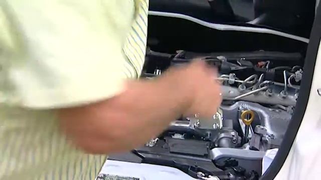 Zoom (S06E05) Car Review | 2015 Toyota Hiace | City Toyota смотреть онлайн