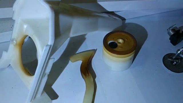 Кофемашины Krups EA81 и EA82 Два Krups-а, две проблемы. Протечка и глюки. смотреть онлайн