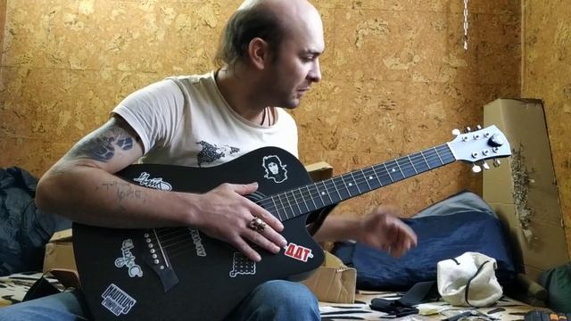 Тестируем гитару Rockstar