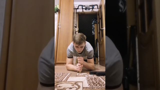 ОТЖИМАНИЯ ОТ ПАЛОЧКИ смотреть онлайн