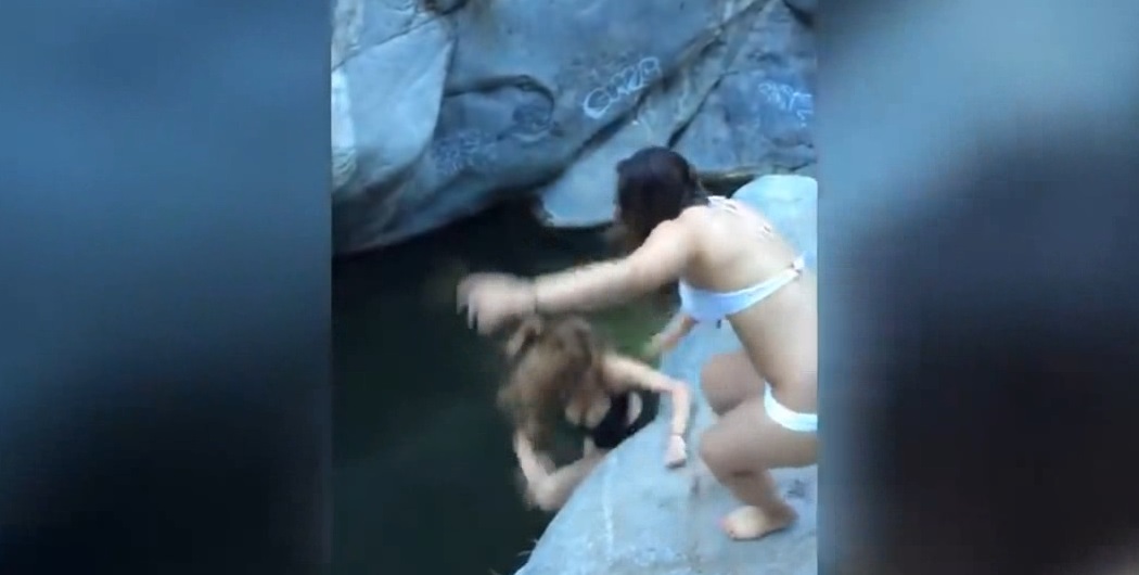 Смешные приколы Февраль 2023 #81 смотреть онлайн