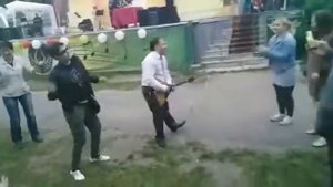 Рок н ролл жив!!!