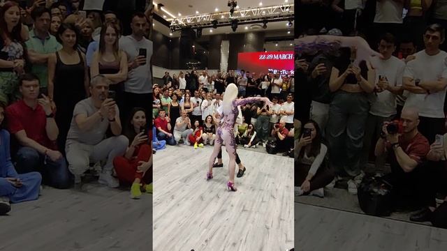Azael and Sindi dancing Bachata at Istanbul Dance Festival 2023 смотреть онлайн