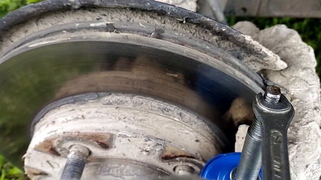 УАЗ Патриот Замена переднего амортизатора