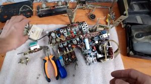 Телевизор электроника 404д содержание драгметаллов. Золото, платину, палладий, серебро.