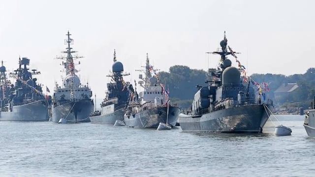 Зачем к шапке пришивают ПОМПОН??? смотреть онлайн