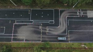 Обучающий ролик для автошколы о прохождении практического экзамена на площадке. Категория "В"