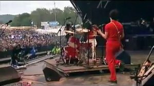 The White Stripes - Jolene. Glastonbury 2002. 4/14