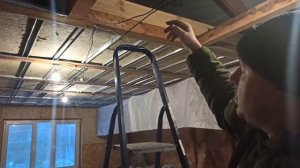 Утепление мансардного этажа,базальтовой-минеральной ватой.