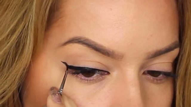 Show Me MakeUp смотреть онлайн