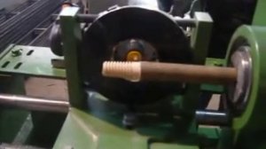 Резьбофрезерный станок-автомат по дереву